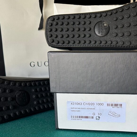 Gucci Signature Driver Men Black Debossed Leather Worn Once